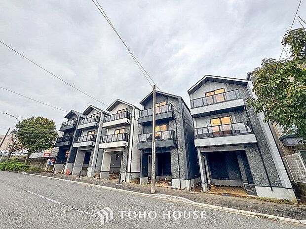 閑静な住宅地で小さなお子様がいるご家族にも安心な住環境が魅力です。
