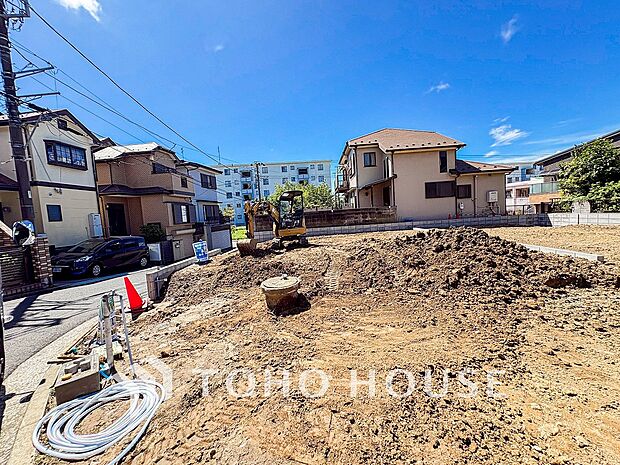 現地土地写真『快適』は「家」と「街」と「環境」が調和した時に訪れるだと改めて感じさせてくれます。