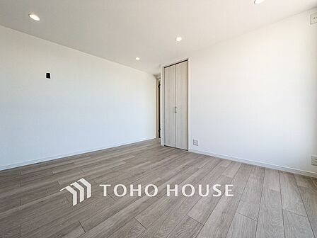 環境の良い場所にセンス良く暮らしたい、こだわりの室内には至福のシーンが繰り広げられます。