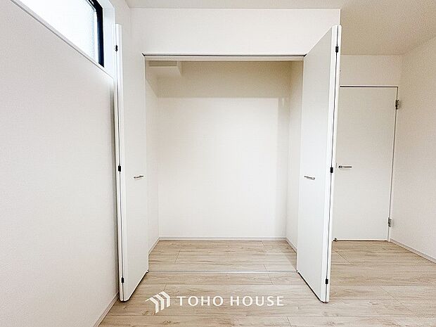 空間を余すところなく有効利用した収納は生活空間をより上質なものにしてくれるでしょう。