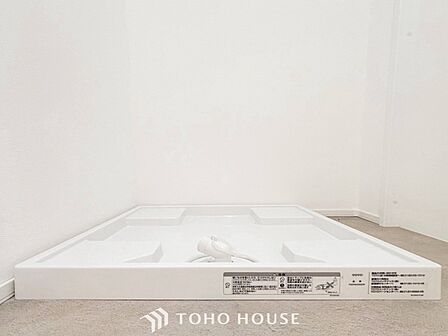 洗濯機を配置しても十分なスペースを確保しております。