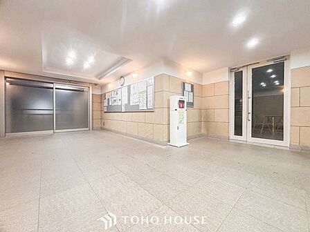 訪れるゲストや住む人を優しく迎え入れてくれる明るい空間です。