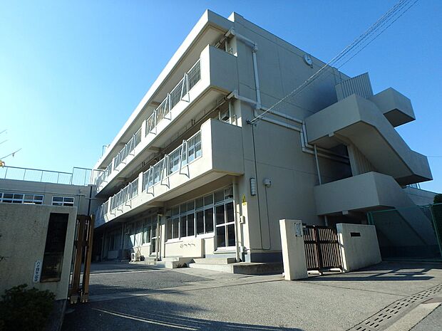 横浜市立岡津中学校