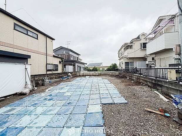 風を感じ青い空から太陽の恵みを感じるロケーション。