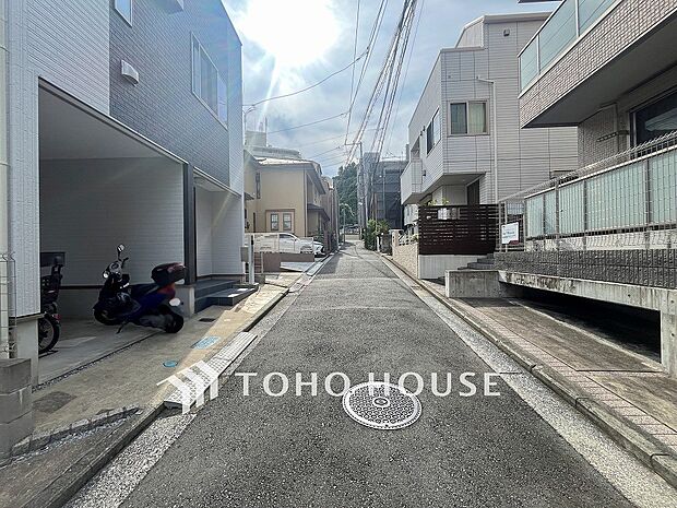 時間のゆとりと空間、爽やかな陽光がもたらす光と風を贅沢なまでに感じる暮らしが始まります。