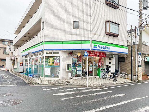 24時間営業ですので、急な買い物に便利です。