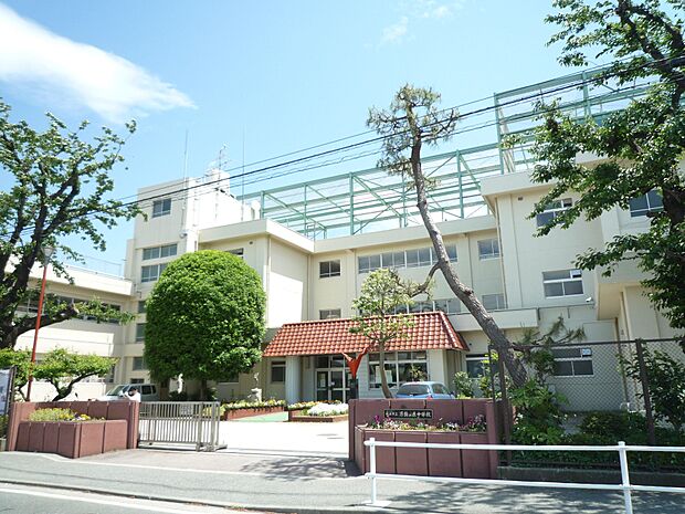 横浜市立万騎が原中学校