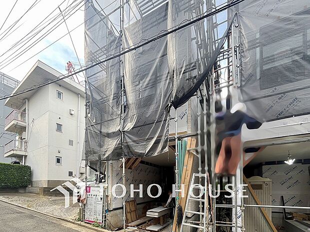 忙しく過ぎゆく日常を置き去るほど、ゆったりした時間が流れる住環境。