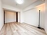 子供部屋：やわらかな陽射しが心地よい落ち着いた住空間。