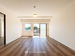 ガーデンホーム東寺尾ヒルズ 2SLDKのリビング/ダイニング