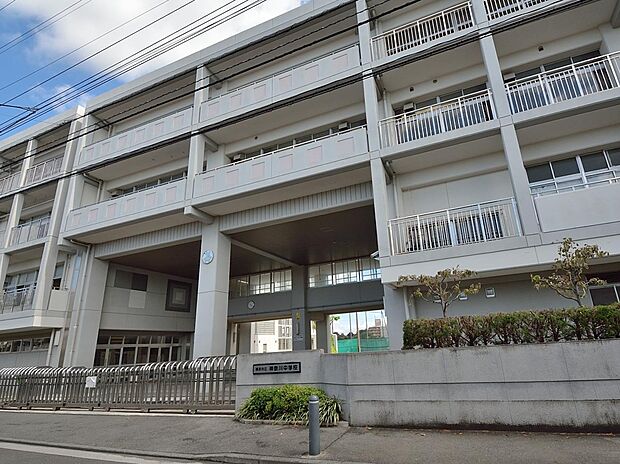 横浜市立神奈川中学校