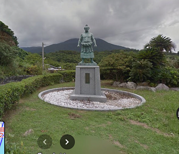 横綱朝潮太郎像