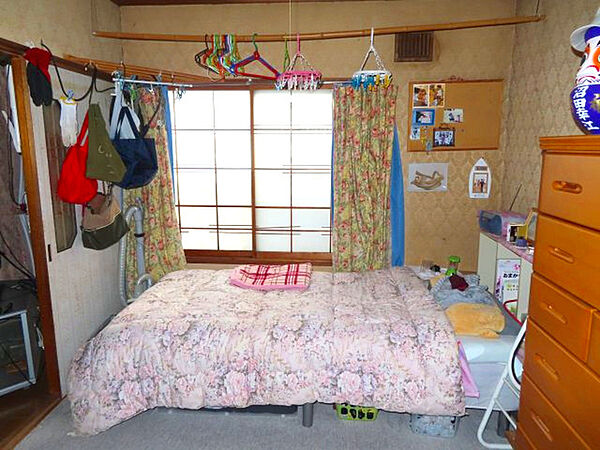 1階浴室側和室6帖