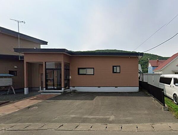 外観（651番161・162）平家建