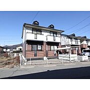 戸倉駅よりバス16分 徒歩1分 築29年9ヶ月 2階建の賃貸物件