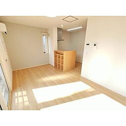 クレセール(杭瀬下) 2階1LDKのリビング/ダイニング