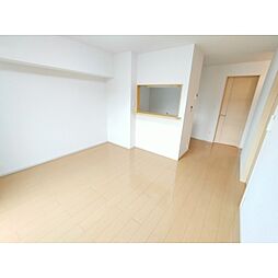 パルメゾン弐番館 1階1LDKのリビング/ダイニング