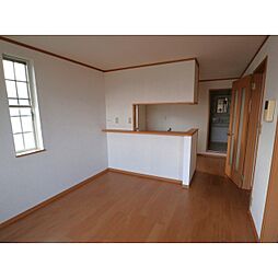 ソレアード千曲　Ａ棟 2階2LDKのリビング/ダイニング