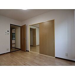 プランタン津崎 1階2DKのリビング/ダイニング