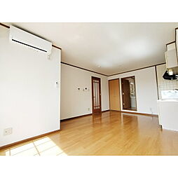 エスポワールＫ＆Ｓ 2階2LDKのリビング/ダイニング