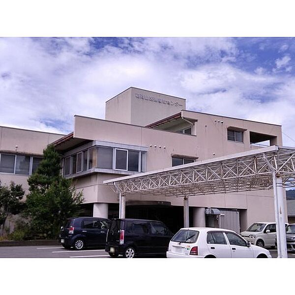 画像30:病院「稲荷山医療福祉センターまで1502ｍ」