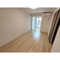 プレミール 1階1LDKのリビング/ダイニング