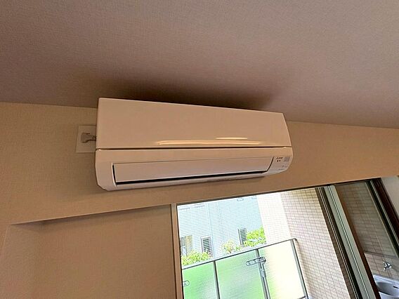 室内には新規で...