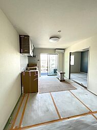 ルネ・丸美III 1階2DKのリビング/ダイニング