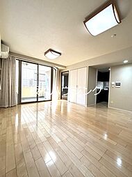 イニシア上池袋 1階3LDKのリビング/ダイニング