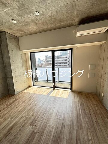 洋室