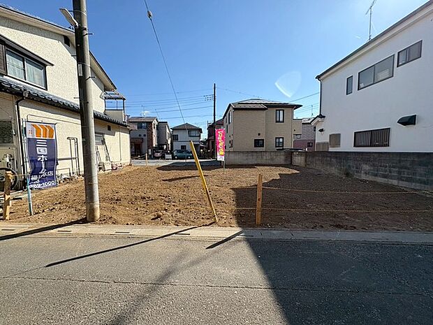 現地写真 閑静な住宅街です。敷地面積は45坪超とゆとりあり♪