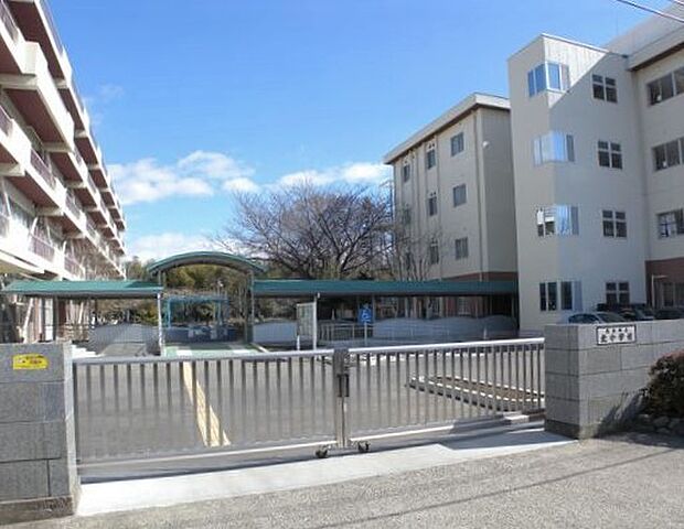 北本北小学校（720m）