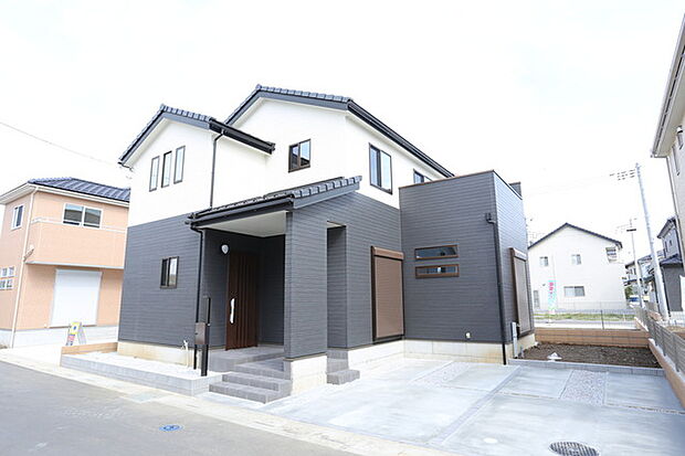 和モダンスタイルの外観(施工例)