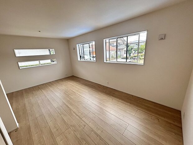 家族の成長に合わせて1部屋を2部屋にアレンジできるフレキシブルルーム（洋室11帖）