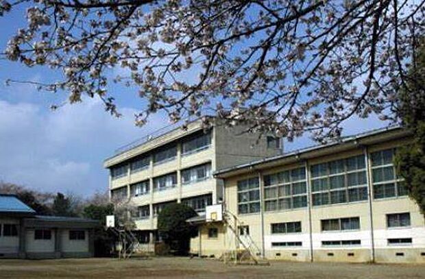 東中学校（1300m）