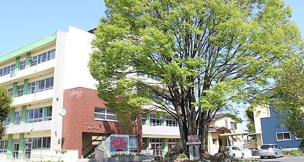 北本市立西中学校（1200m）