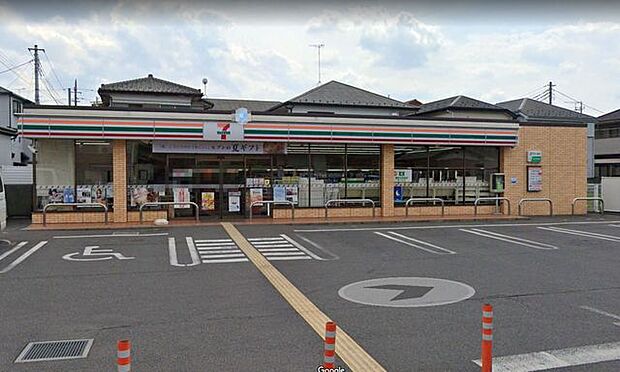 セブンイレブン 北本東間2丁目店 時間がないとき、ちょっと何か買いたいとき、風邪で動けないときなど、近くにあると安心です!(120m)