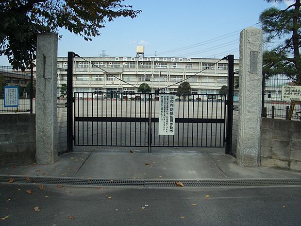 上平小学校(1000m)