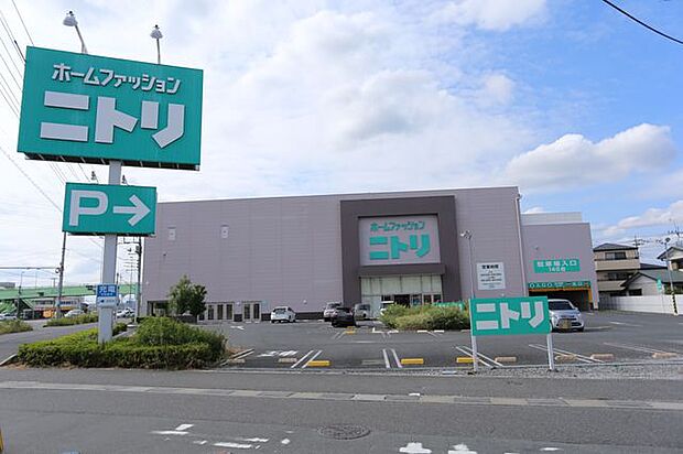 ニトリ 日用品とあわせて工具などもそろうホームセンターはご自宅の近くにあると安心です!(290m)