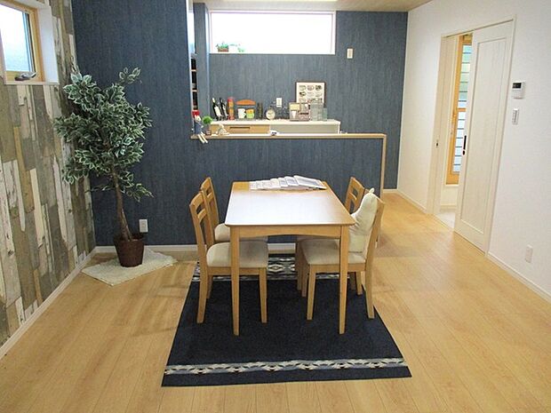 「北欧風スタイル」ダイニング(施工例)