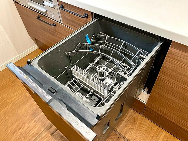 家族の食後の時間を増やす食洗器。家事の時間も使用水量も節約に♪