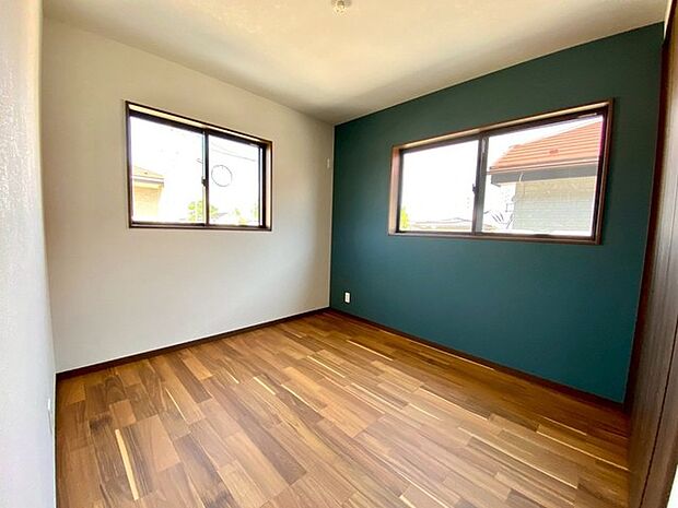 着工前の早期契約でカラーセレクト可能！（施工例） アクセントクロスや内観・外観もお好みのカラーを選べます♪ （詳細はお気軽にお問い合わせください）