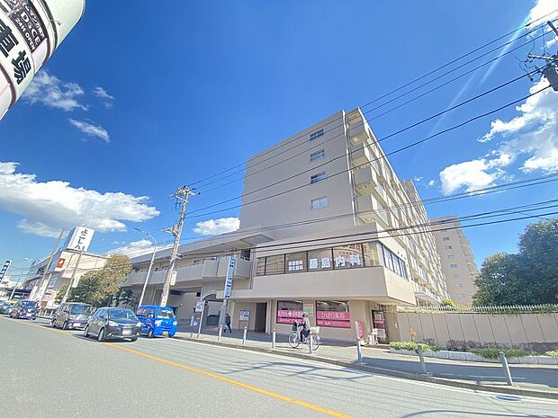 通勤　通学に便利な「戸塚」駅より徒歩5分の立地　南西向き7階のお部屋につき、眺望も良好です。