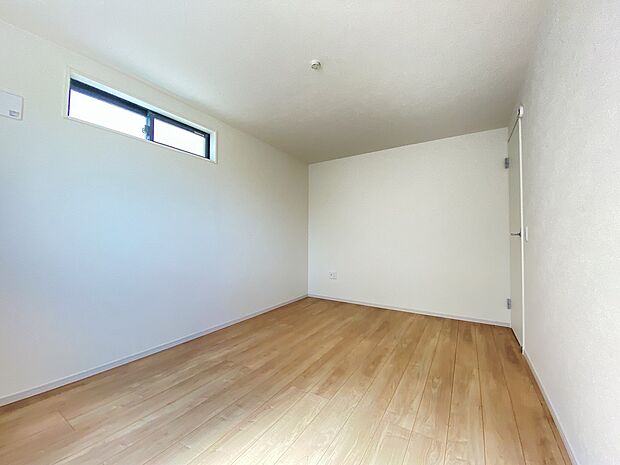 お洒落な雑貨屋さんで見つけた、あの小物やインテリアも置ける そんな喜びをここで叶えませんか。