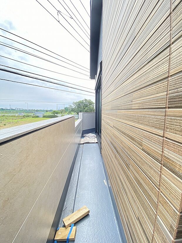 閑静な住宅地で子育て家族に適した、ゆとりある住環境が整っています。