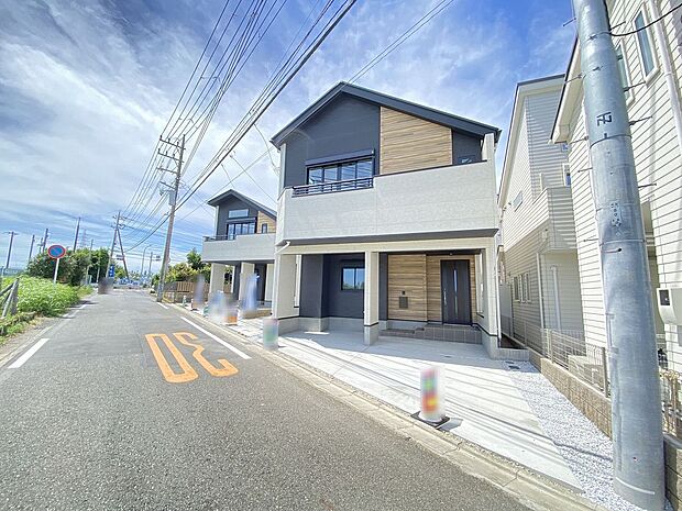 お車通りも少なく、お子様とのお散歩も安心してできる閑静な住宅街です。