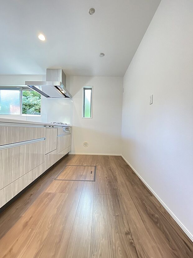 会話がはずむ、家族の距離を近づけるカウンターキッチン。