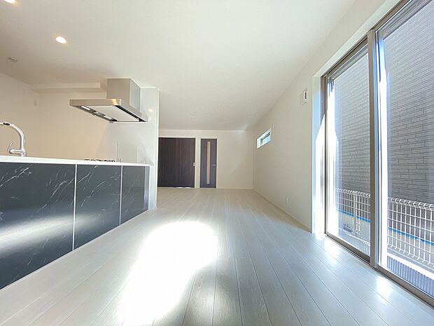 様々なシーンを過ごすリビング。ここから始まる家族との毎日が新しい生活のスタートです。