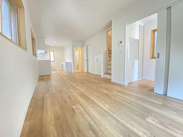 様々なシーンを過ごすリビング。ここから始まる家族との毎日が新しい生活のスタートです。