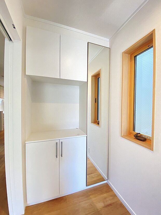 たくさんの靴も楽々収納、玄関を清潔に保つ頼もしいスペース。